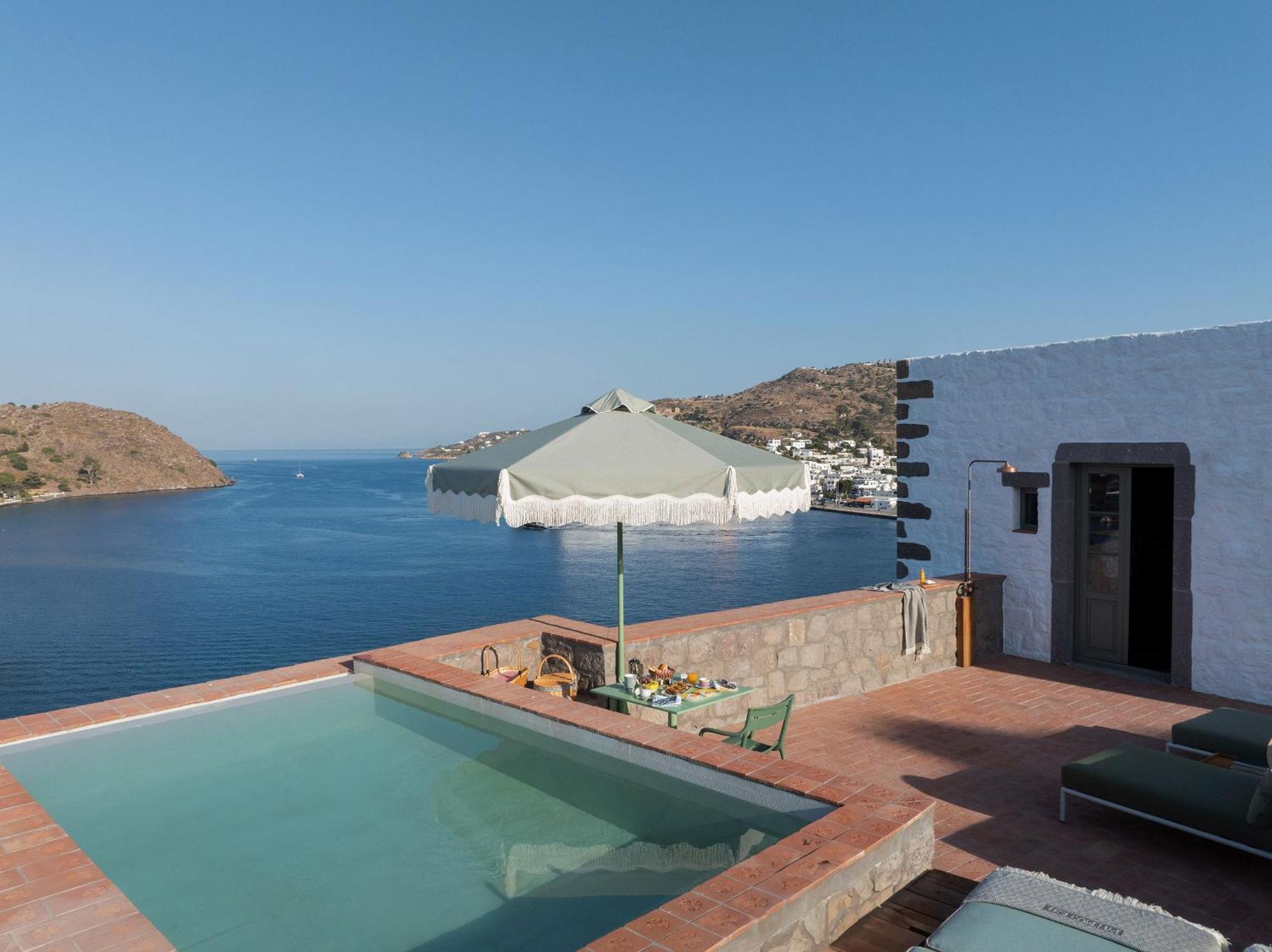 Patmos Eye Boutique Hotel & Villas Skala Exterior foto